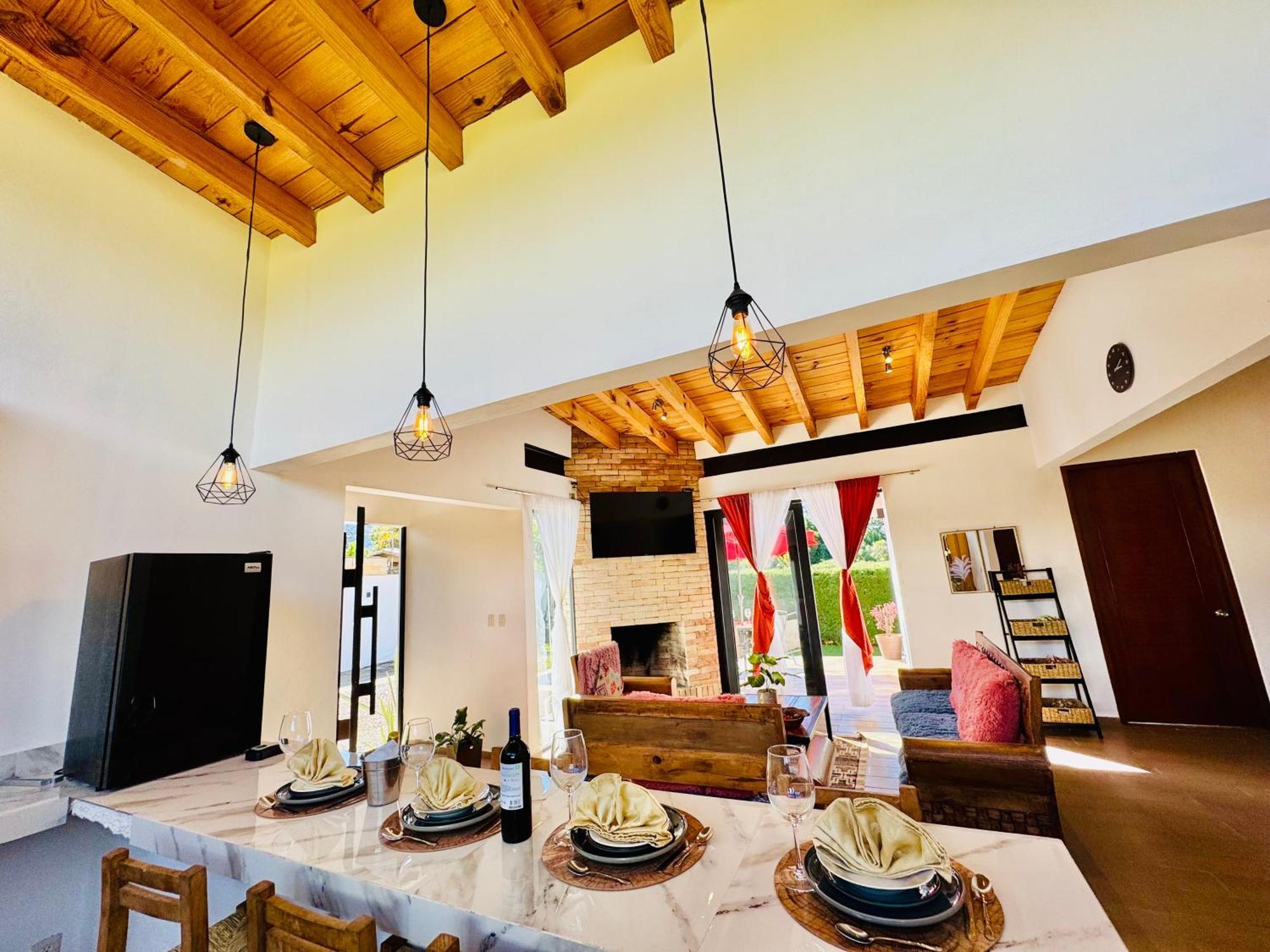 Encino House Hotel Boutique Valle de Bravo Buitenkant foto