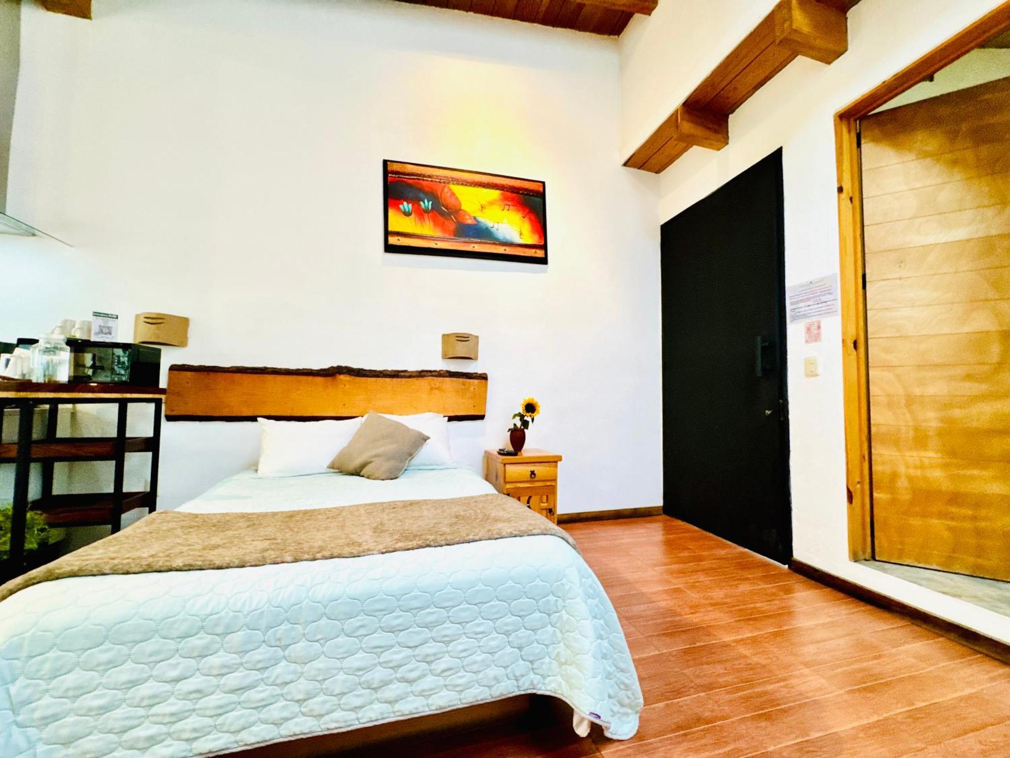 Encino House Hotel Boutique Valle de Bravo Buitenkant foto