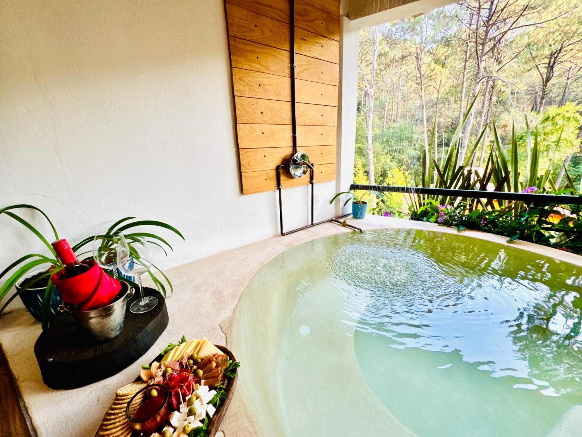 Encino House Hotel Boutique Valle de Bravo Buitenkant foto