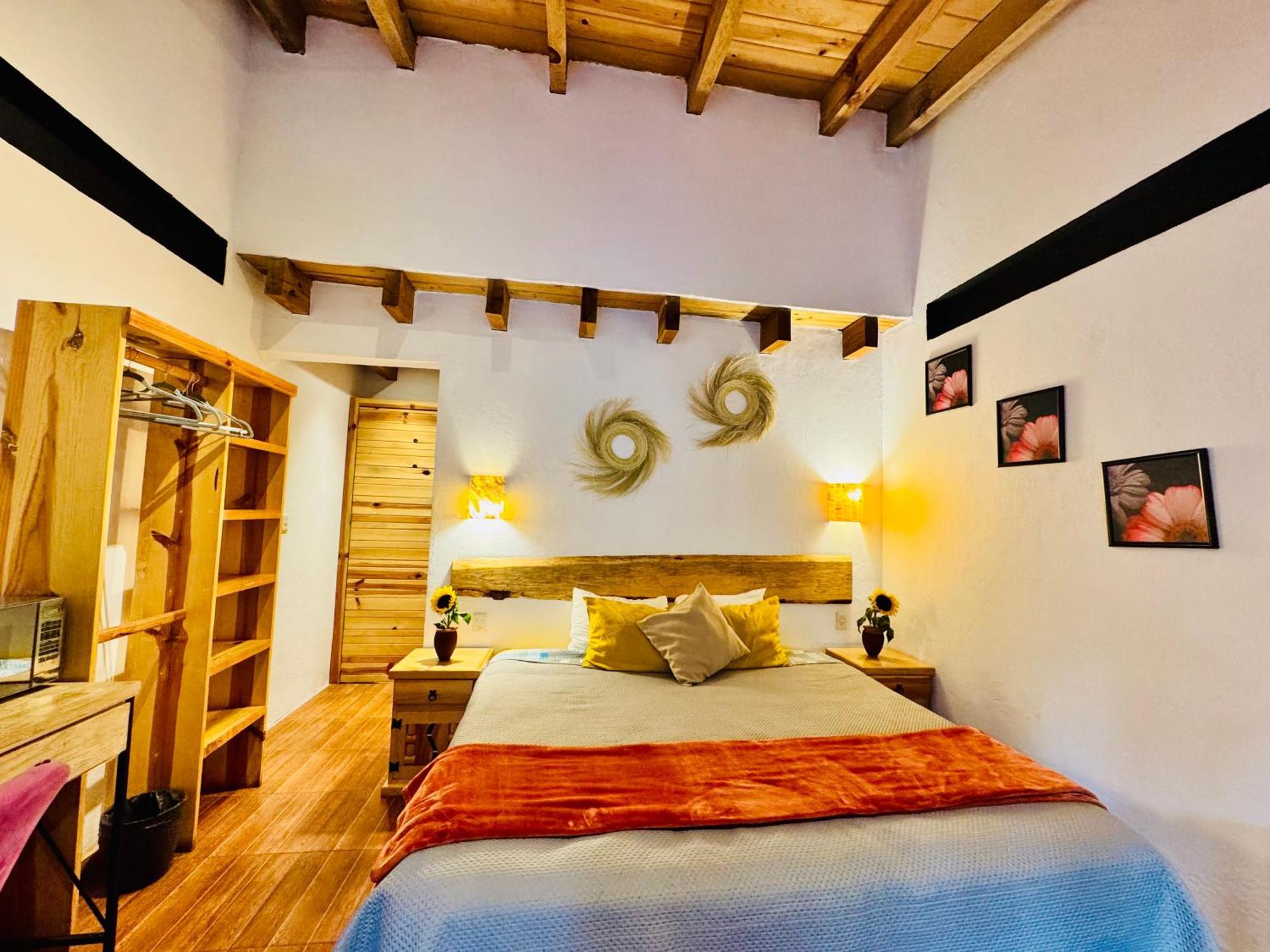 Encino House Hotel Boutique Valle de Bravo Buitenkant foto